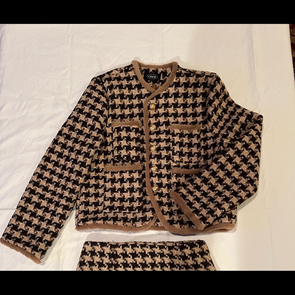 Cider retro fuzzy trimmed set